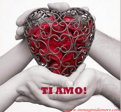 IMMAGINE CUORE IN UNA GABBIA DORATA